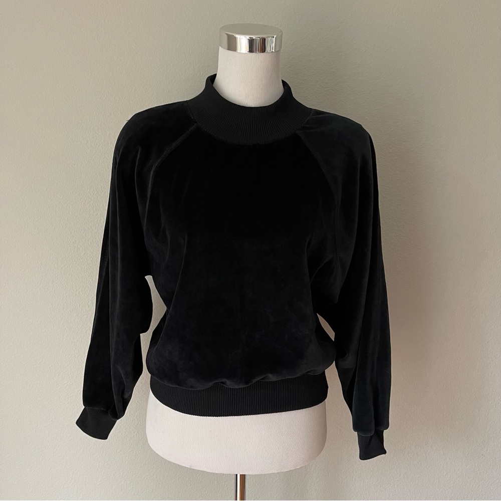 Cristina Black Velour Velvet Old Money Sweater Size M